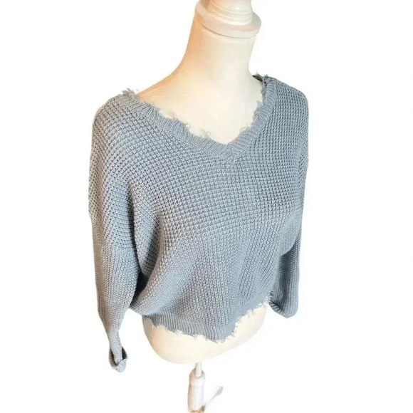 MOIN AND MADISON WOMENS CROP V NECK TATTERED EDGES SWEATER SIZE MEDIUM - Picture 3 of 9